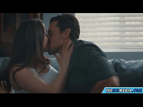 ❤️ Mmekọahụ ịhụnanya na ezigbo nne busty Ihe na-akpali agụụ mmekọahụ n'ụlọ ❌❤
